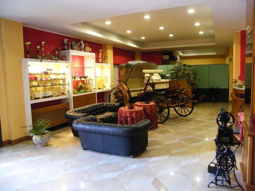 Hotel Residence Memmina Frosinone Restaurant foto